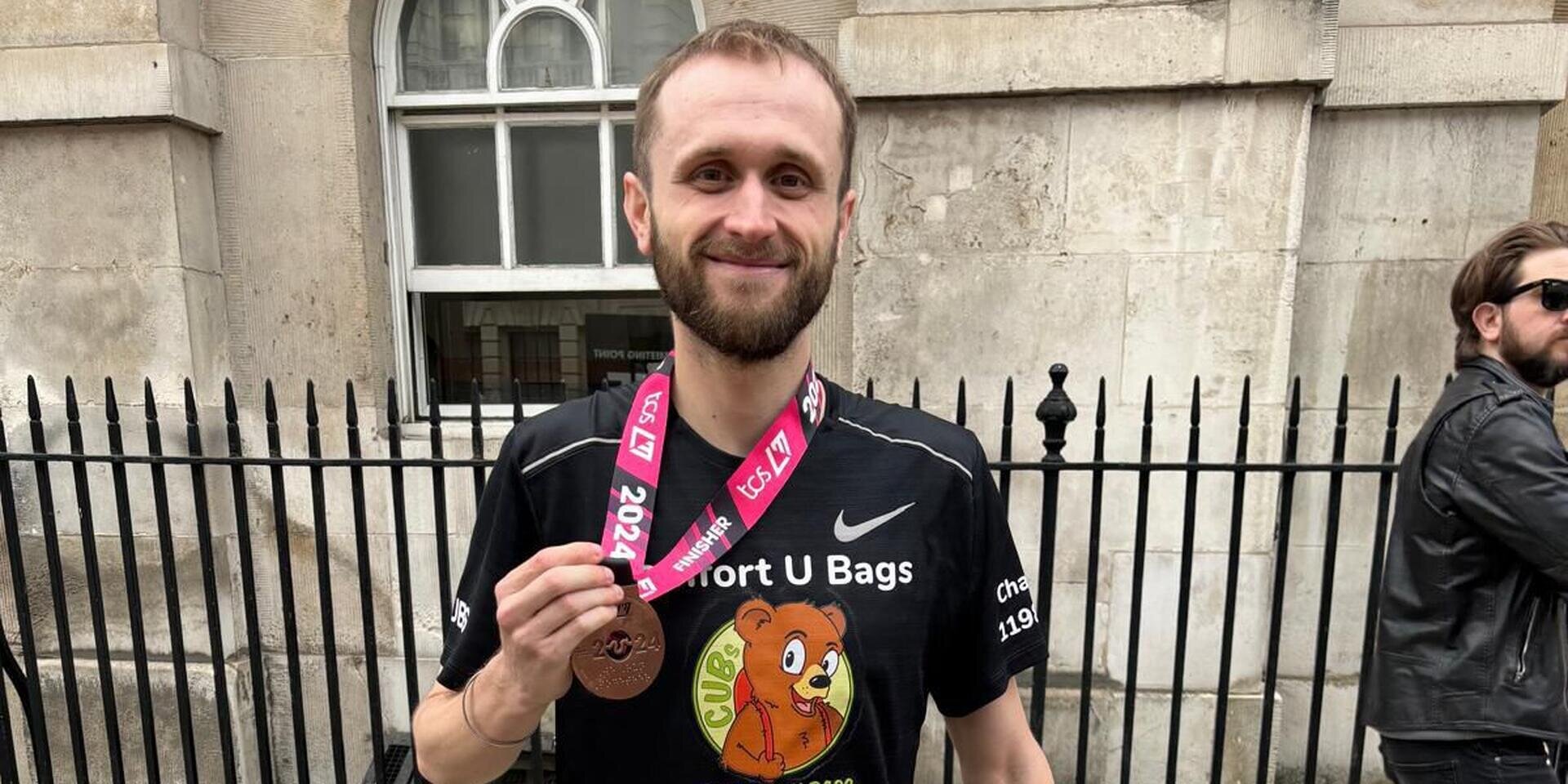 Comfort U Bags - Tom runs the London Marathon for CUBs